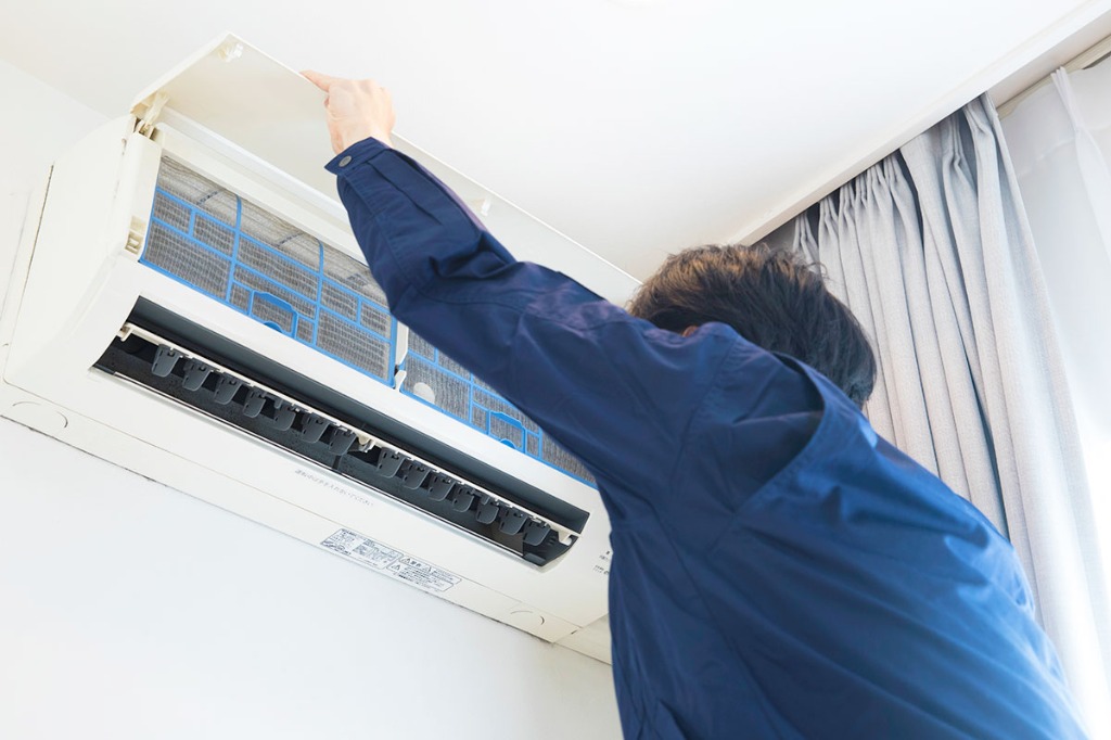 未経験からエアコン工事のプロへ！